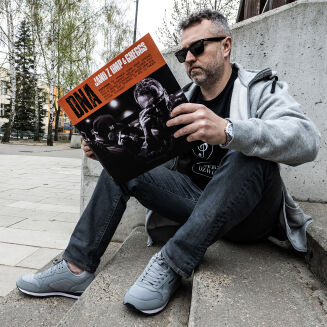 Limitowany pakiet: Jano z OMP & Greggs - DNA (CD, MC, 2LP, T-shirt + bonus od wydawcy) PREORDER z autografami - 4