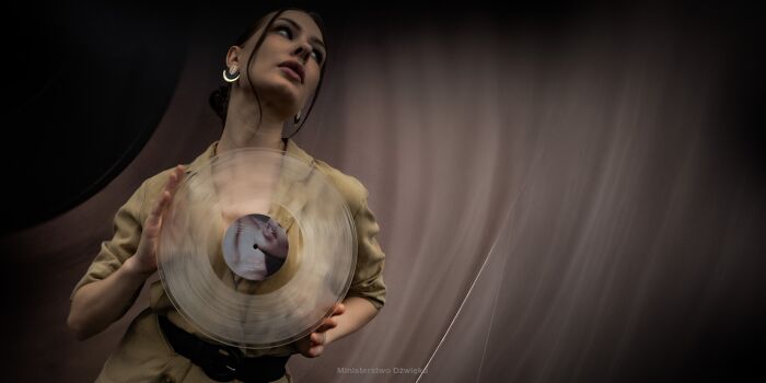 Start przedsprzedaży: Tamara Behler – BÉLAIR (Transparent LP 180G DMM) + autograf